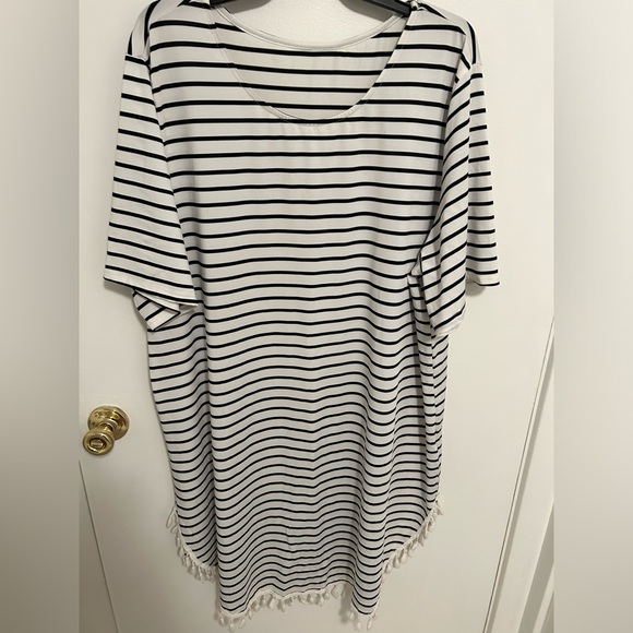 SHEIN white and black striped dress size 3X - Picture 3 of 4